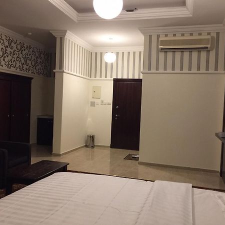 Al Denny Aparthotel Jeddah Exterior foto