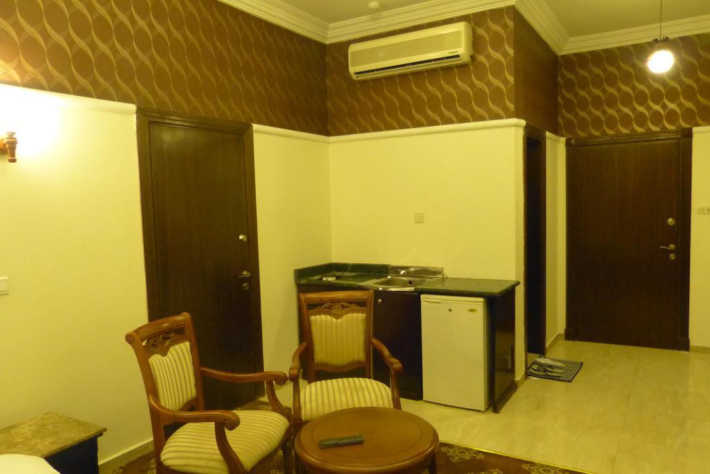 Al Denny Aparthotel Jeddah Cameră foto